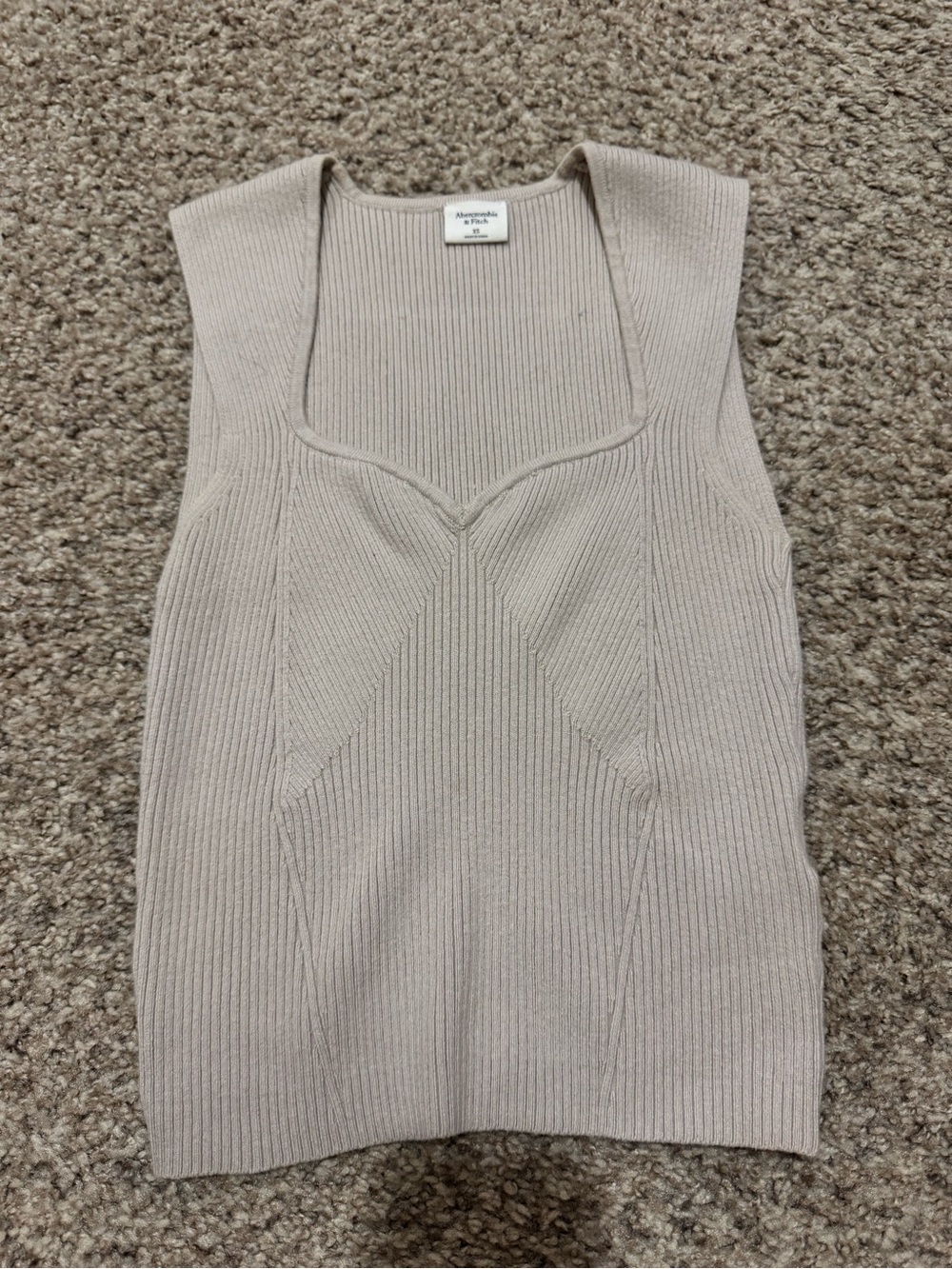 Abercrombie & Fitch Beige Ribbed sweetheart Neck Tank